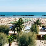 Il Lauro 4*
