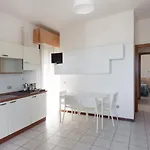 Il Lauro Aparthotel 4*