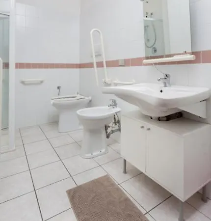 Hotel apartamentowy Il Lauro San Benedetto del Tronto