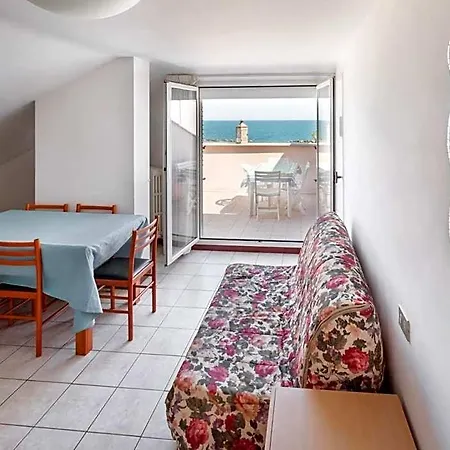 Il Lauro Aparthotel 4*